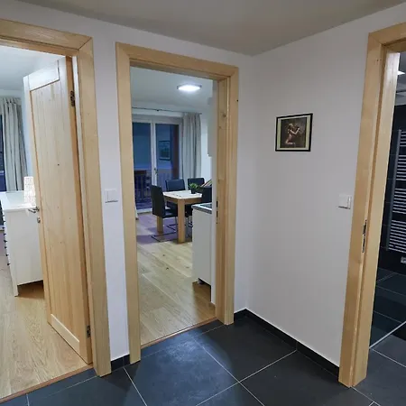 Apartamento Kovárna *